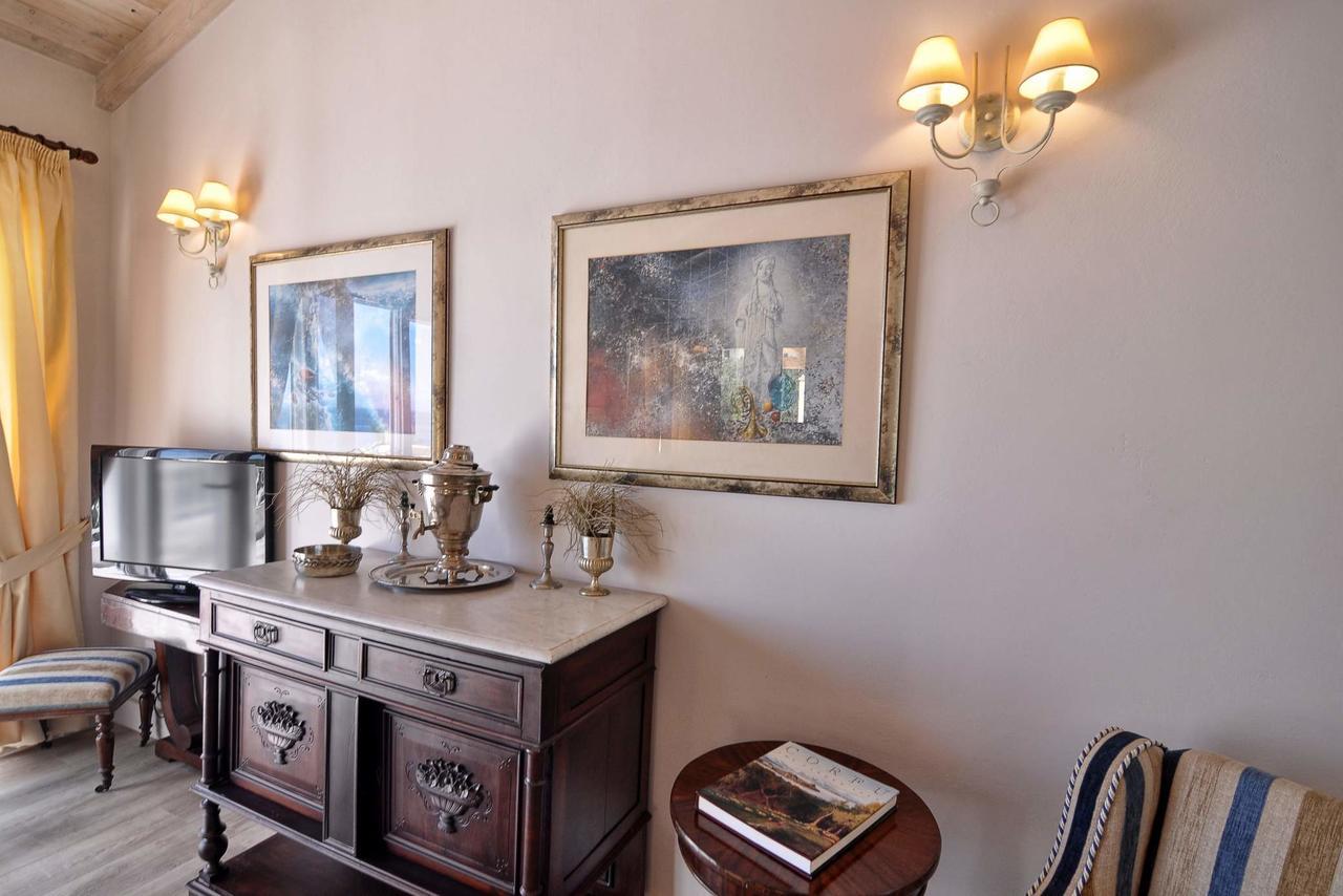 Veroniki Penthouse Deluxe Apartment Άγιος Ιωάννης Περιστερών Εξωτερικό φωτογραφία